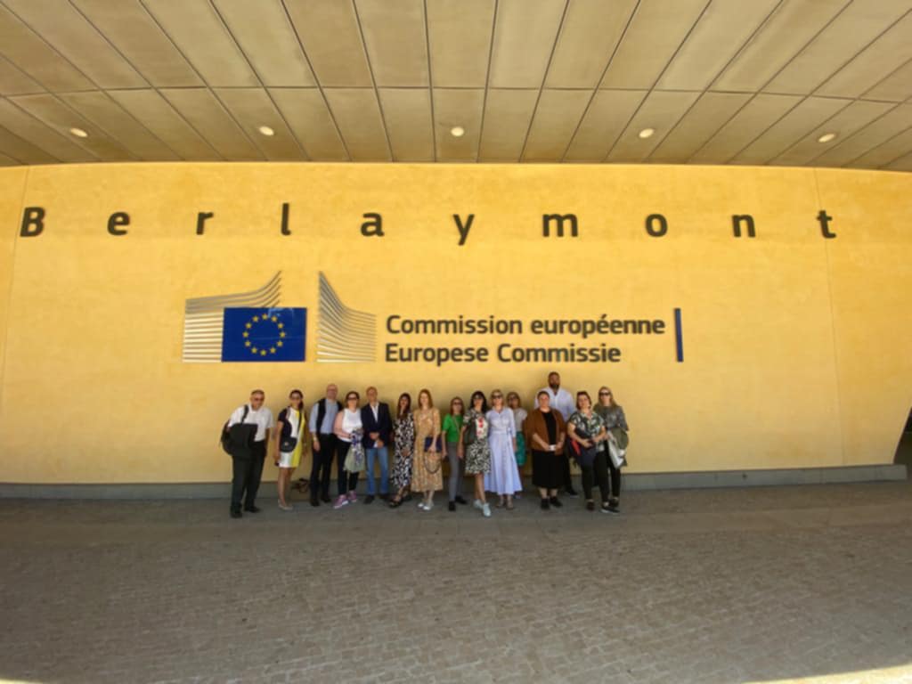 HIDDEN visits the EU Commission